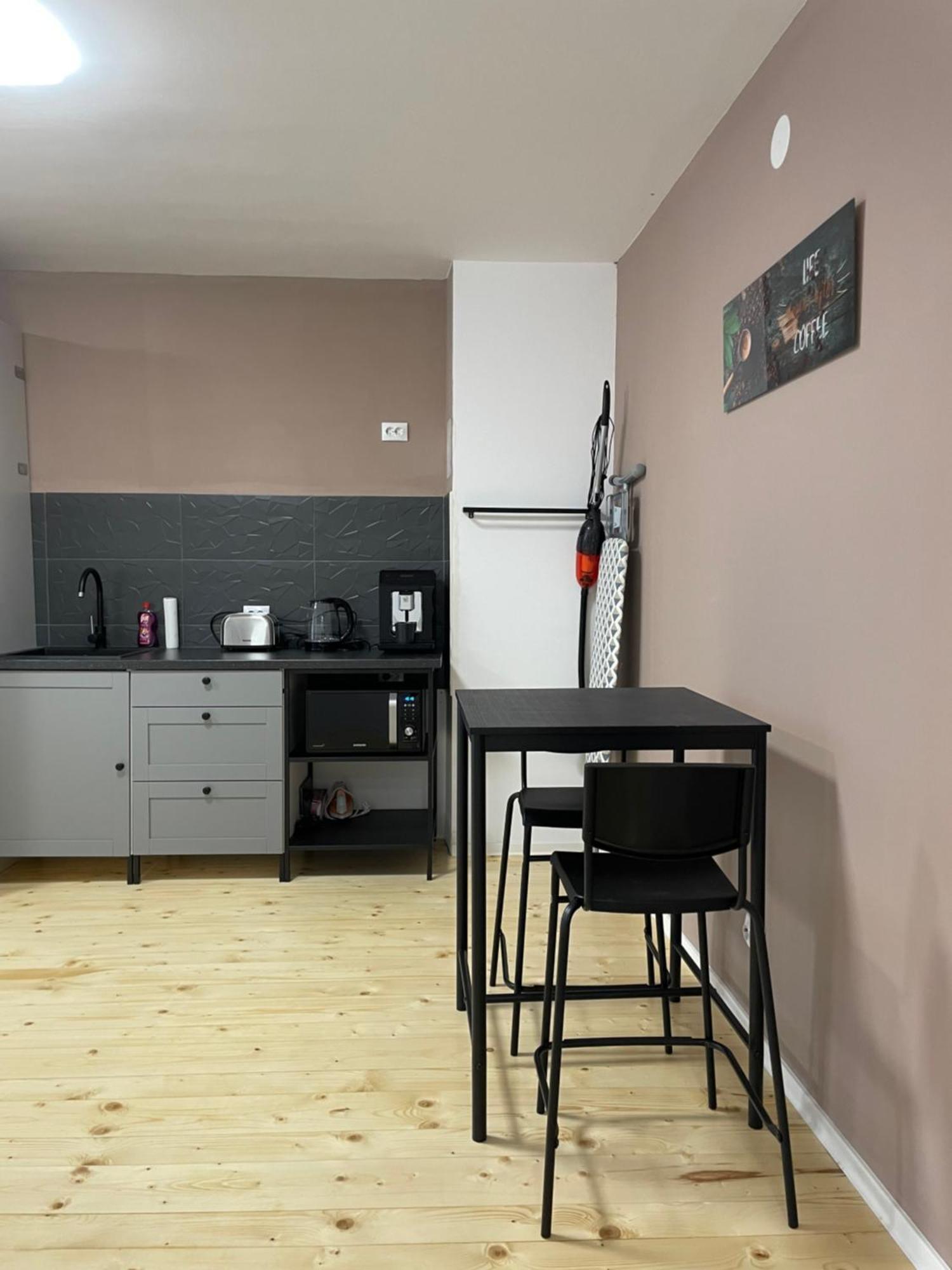 Schei Central Studios In The Heart Of Braşov Esterno foto